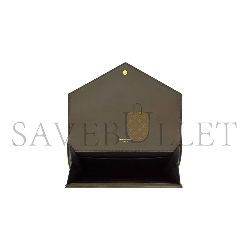 YSL CASSANDRE MATELASSÉ FLAP POUCH IN LAMBSKIN 759533AAA443212 (21*16*3cm)